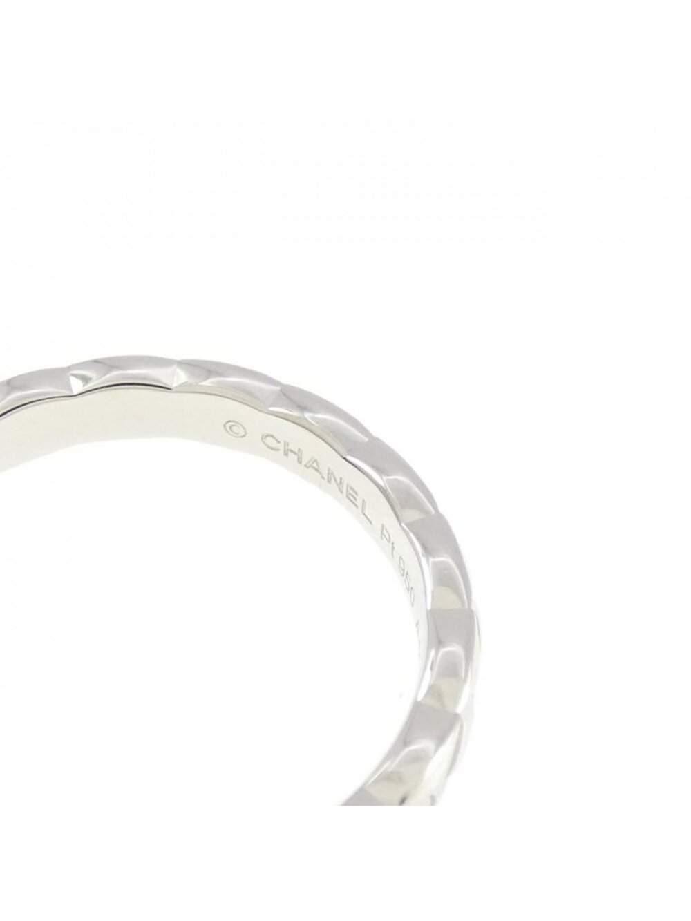 Chanel Coco Crush Small Ring - Picture 5 of 7